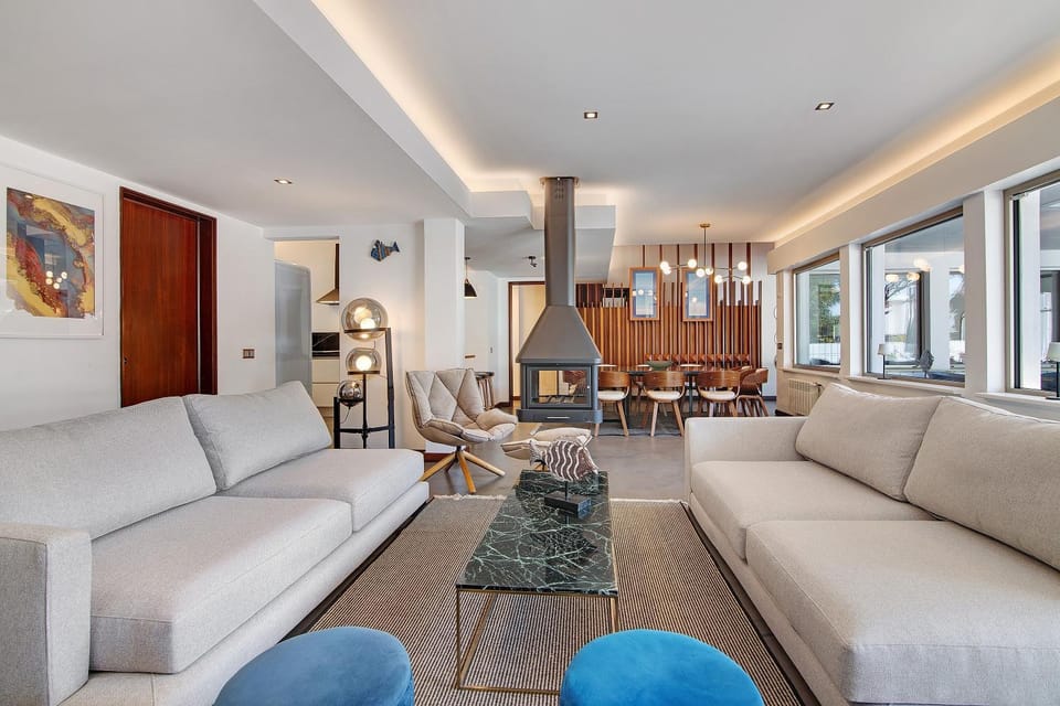 Property building, Living room