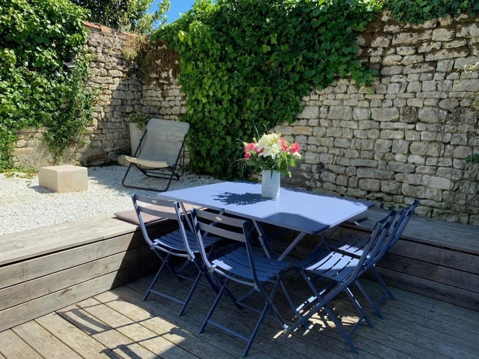 Patio, Balcony/Terrace, Dining area