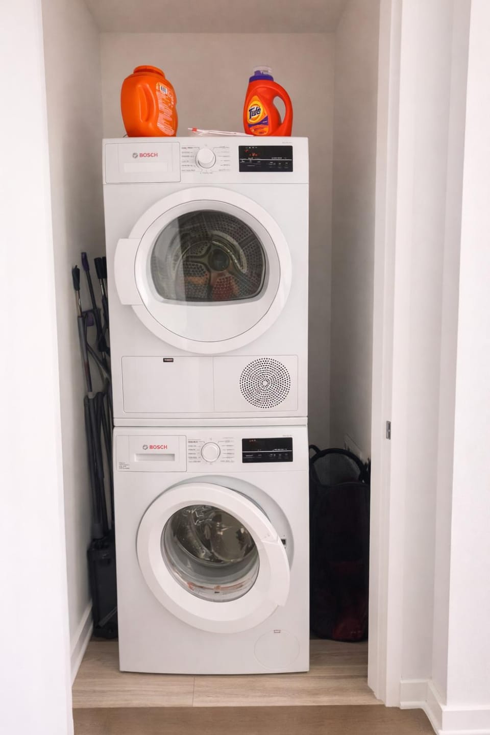 laundry, washing machine, dryer