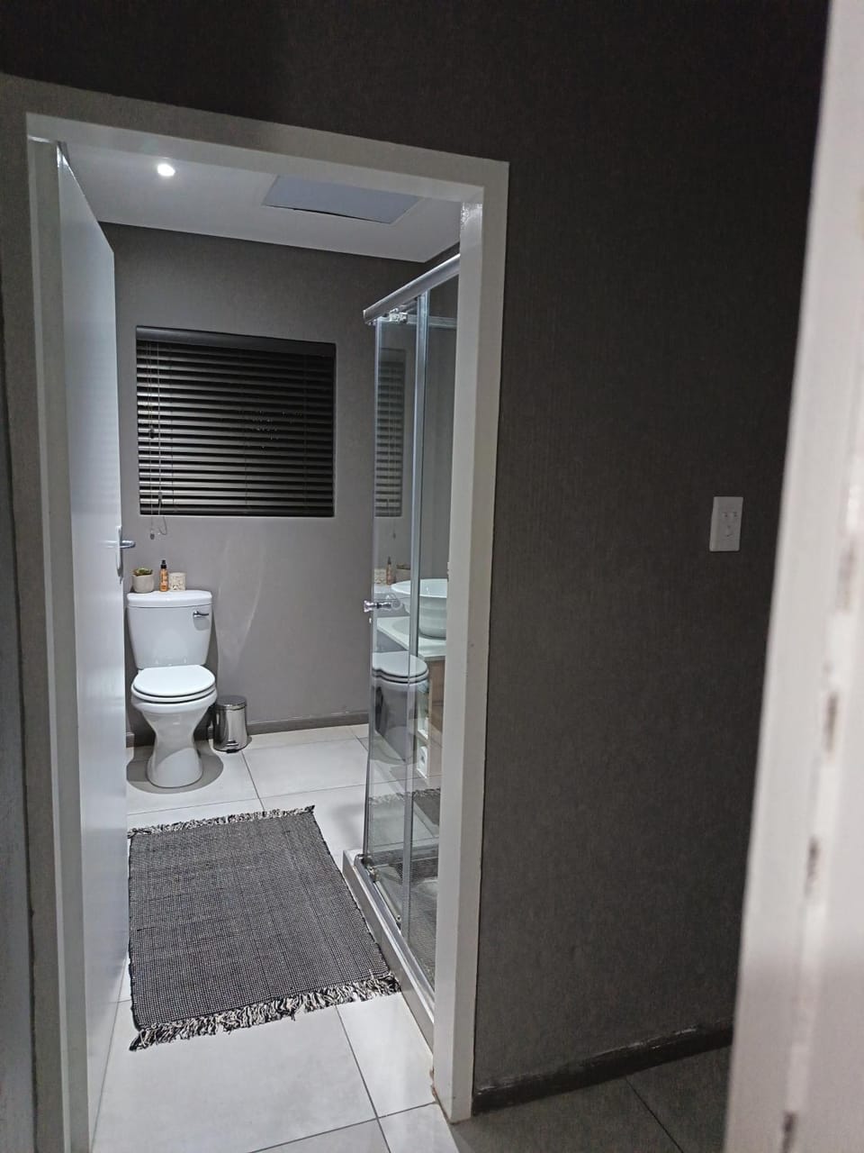 J & M Elegant Escape Apartment in Pretoria