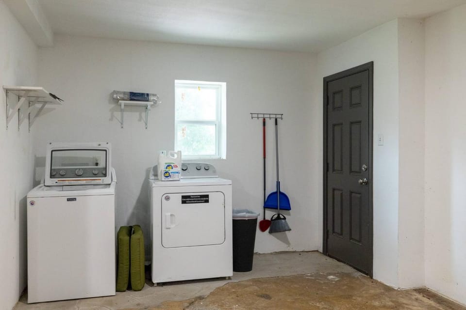 laundry, washing machine, dryer