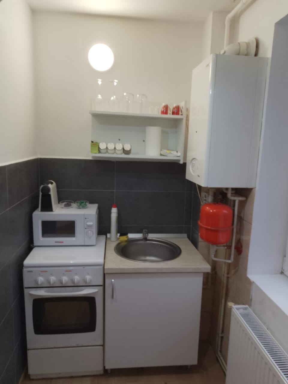 Spital 1 camera etaj 2 Apartment in Romania