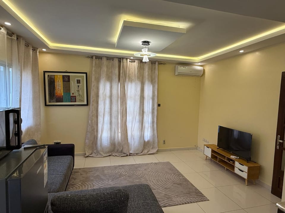 Studio meublé first floor Apartment in Dakar