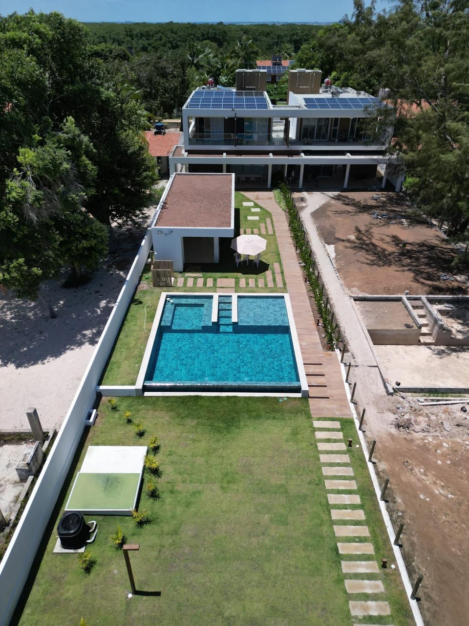 Property building, Natural landscape, Pool view, Swimming pool