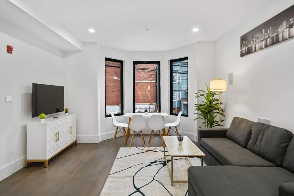 2BR Modern Urban Escape Balcony Sleeps 6 Apartment in Jersey City