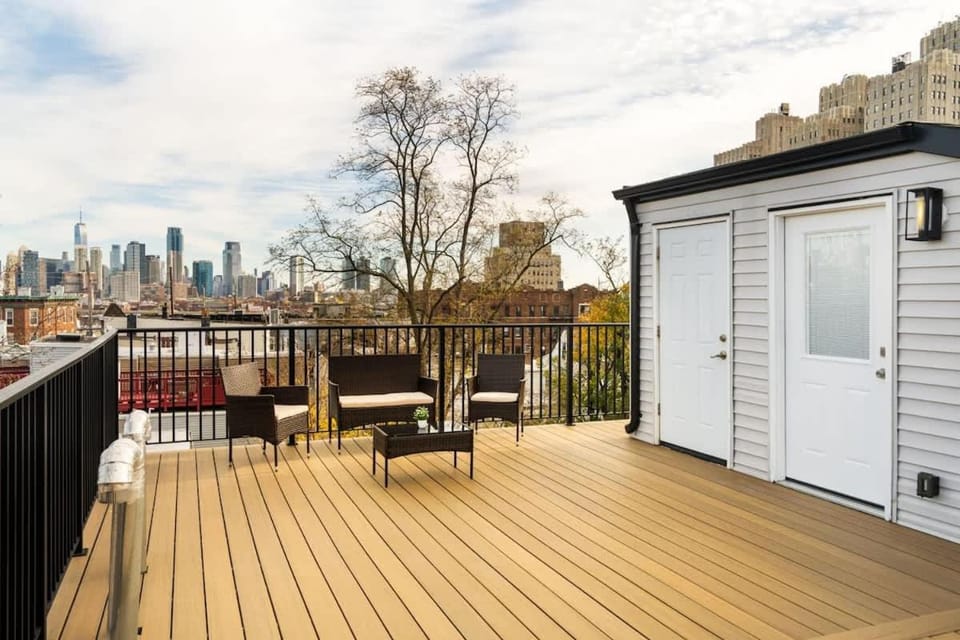 Exclusive Rooftop Apartment Views of Manhattan Apartment in Jersey City