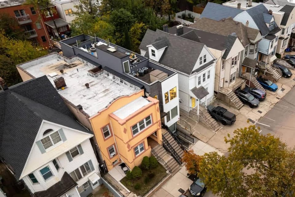 Modern City Luxury Near Manhattan, Parking Space Apartment in Jersey City