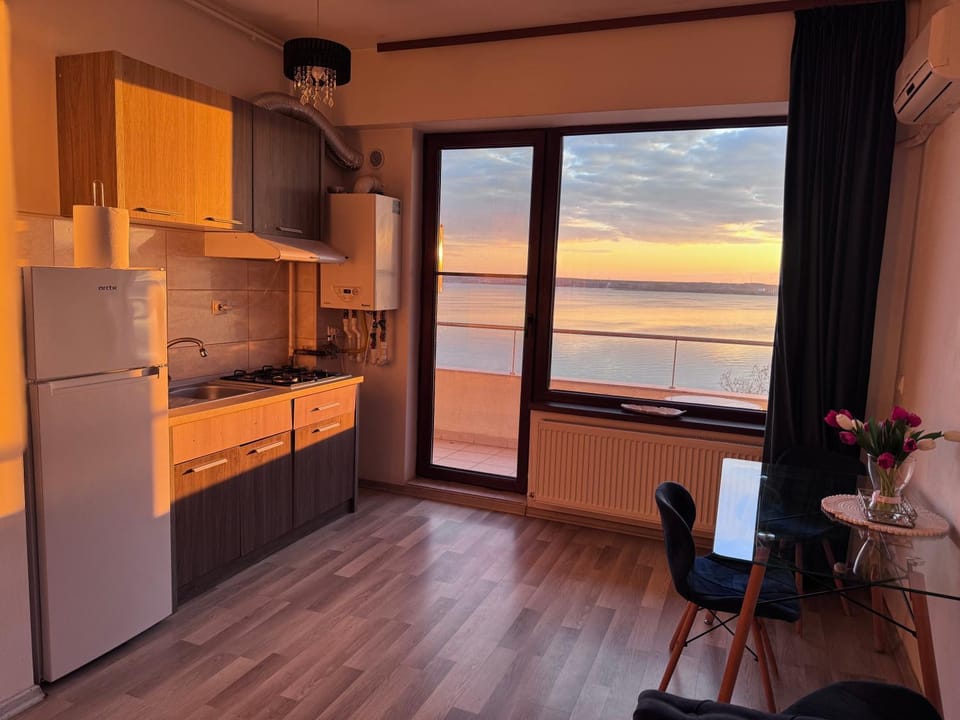 DreamLand Summerland Mamaia Apartment in Constanta