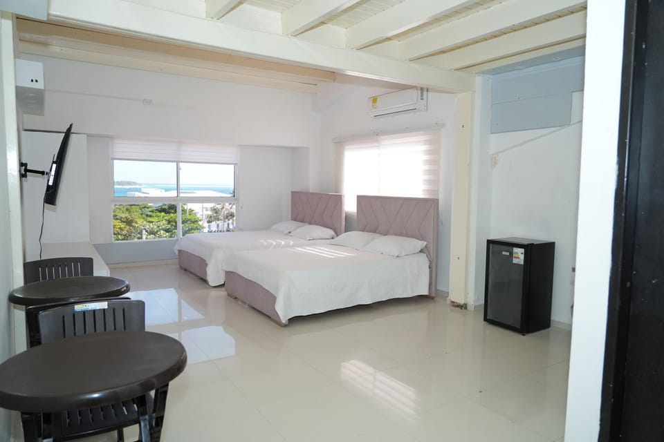 Bed, Photo of the whole room, Bedroom, air conditioner