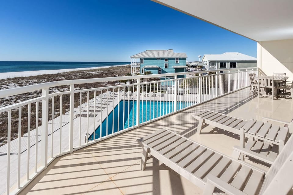 Belle Mer 202 Large Gulf Front condo on Navarre B House in Pensacola Beach