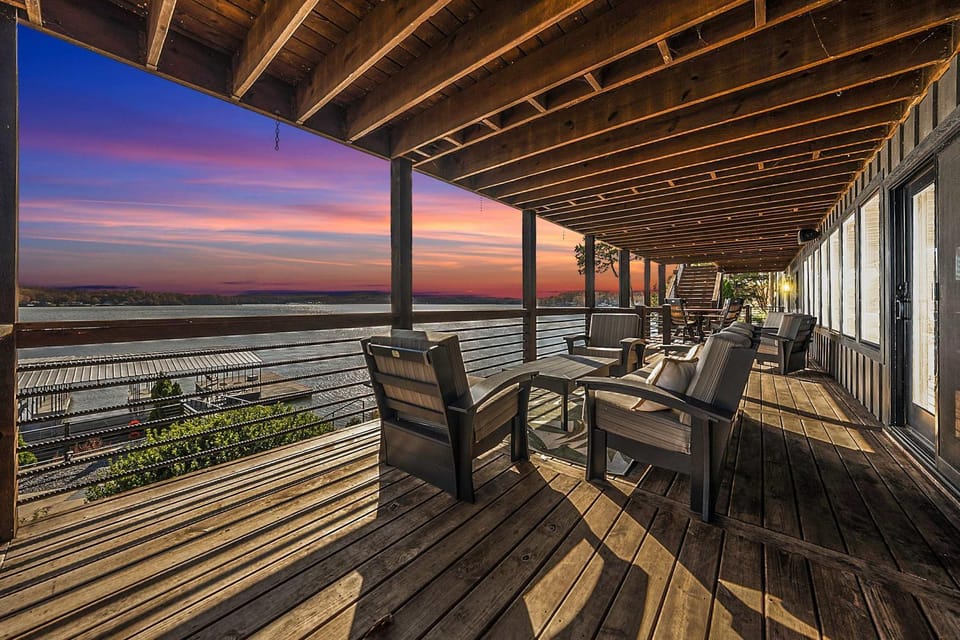 Lakefront Ozarks Home w Private Dock & Pool House in Lake of the Ozarks