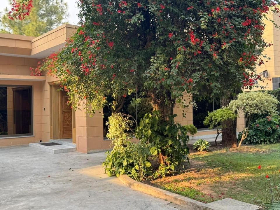 Amberwood residency Nature lodge in Islamabad
