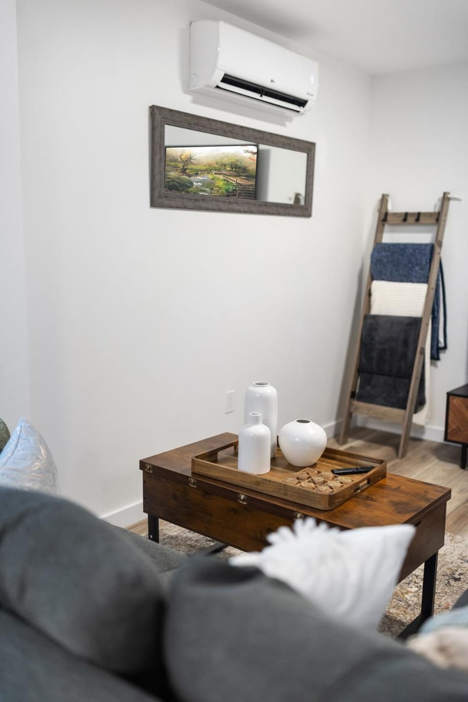 The Margaret of Hubbards Apt 1 - 7 Person Hot Tub Apartment in Halifax