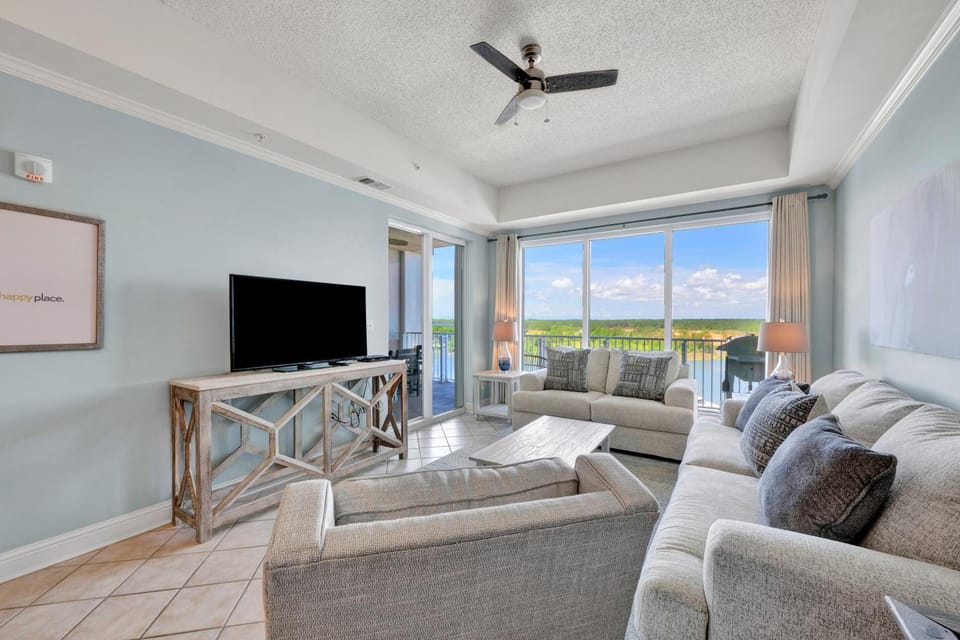 The Wharf 705 House in Orange Beach