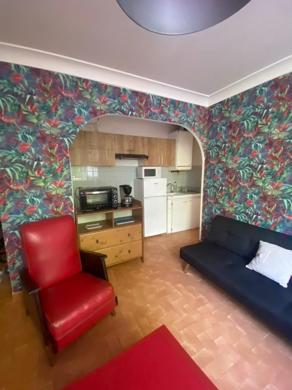 Joli F2 Apartment in Saint-Cyr-sur-Loire