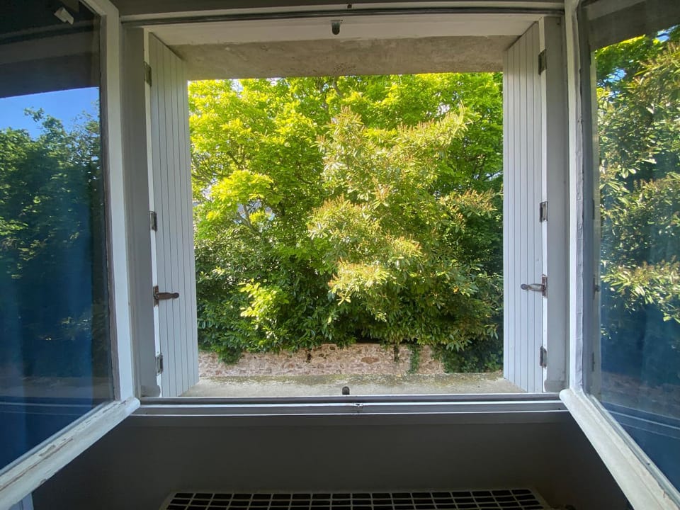 Joli F2 Apartment in Saint-Cyr-sur-Loire