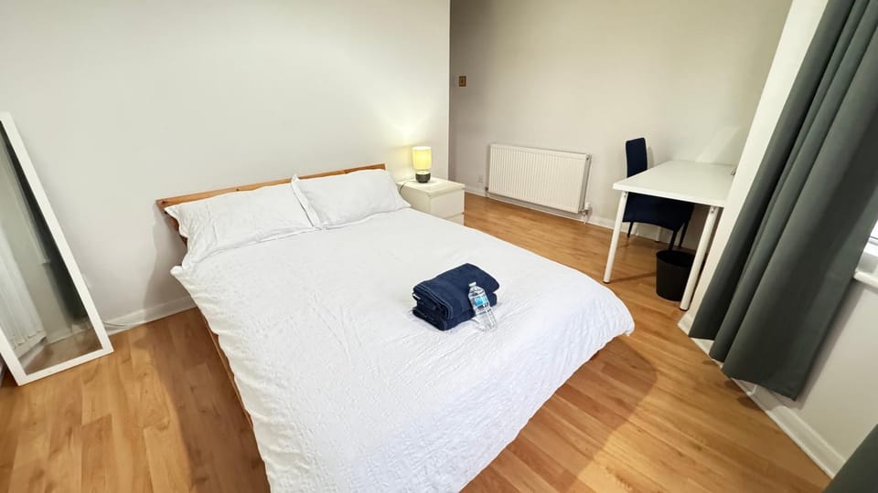Lovely 3bedrooms close to Notting hill & Kensington & Bayswater Apartment in London