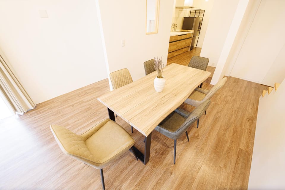 Kitchen or kitchenette, Living room, Dining area