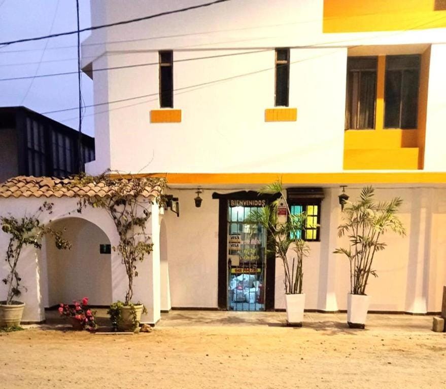 Hostal los pulpos Hotel in Punta Hermosa