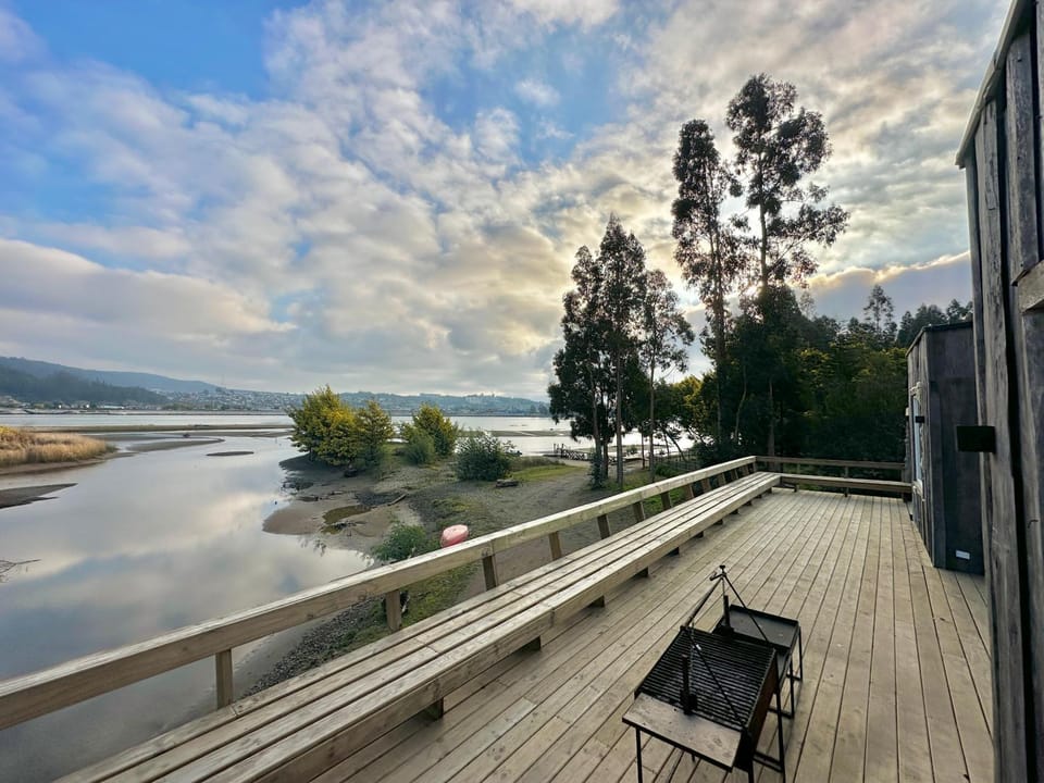 Casa en Bahía del rio Maule, naturaleza, tranquilidad, pet friendly House in Constitucion