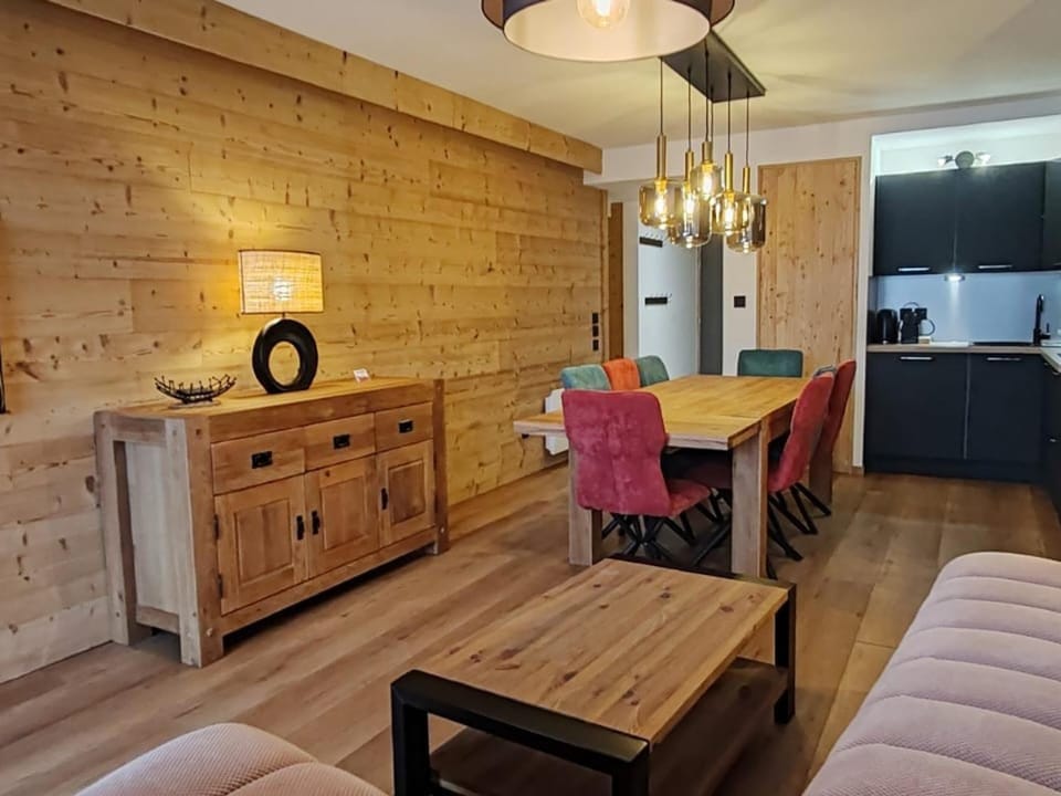 Superbe appartement neuf 8 pers, 55m² terrasse sud, proche pistes - FR-1-445-232 Apartment in Montgenèvre