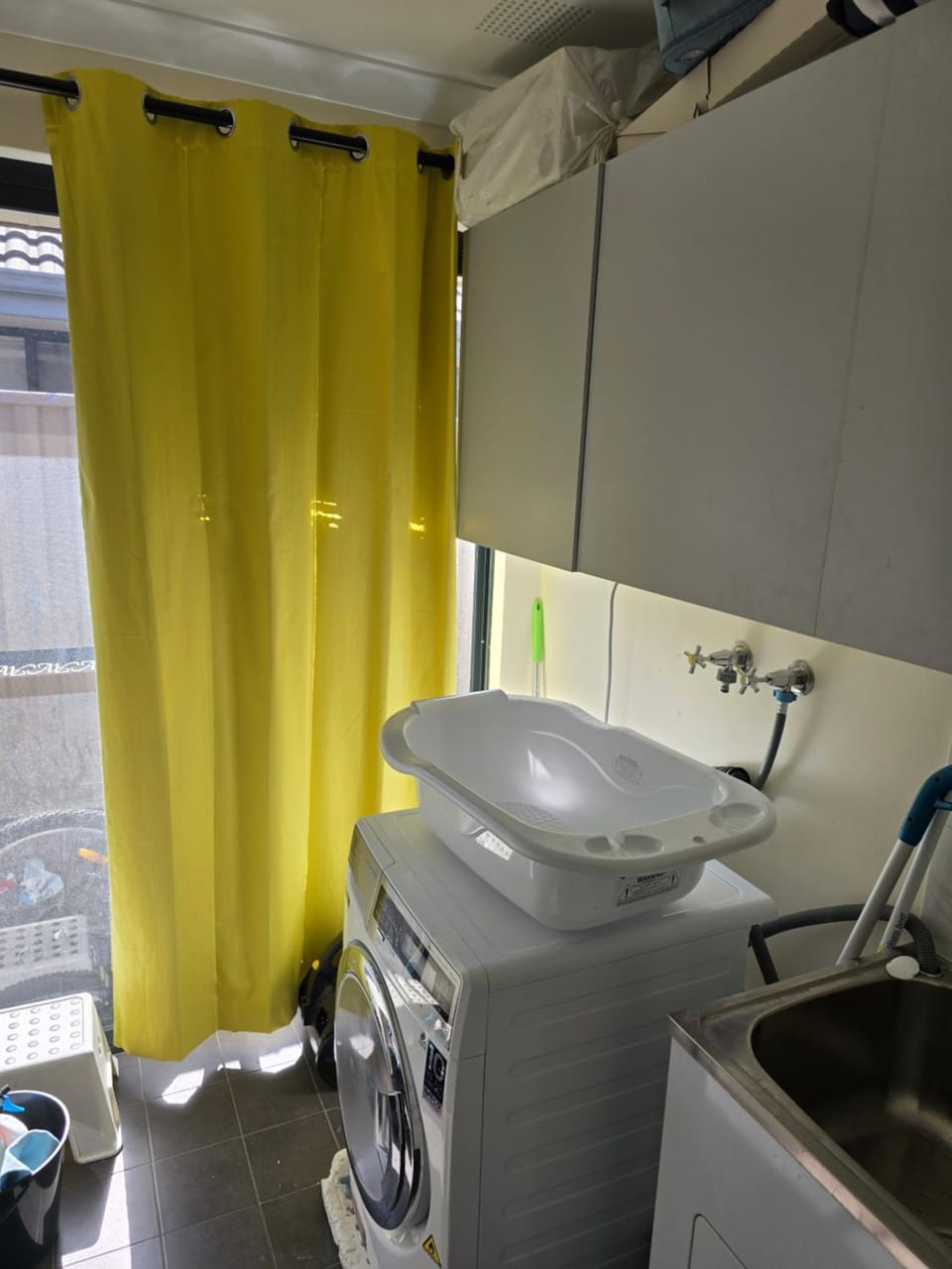 R n M Guest House Vacation rental in Perth