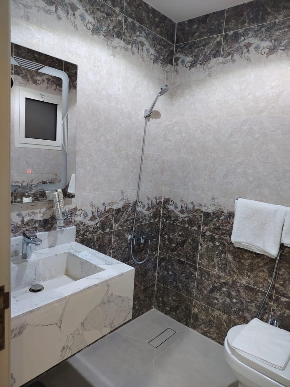 حياة روز للشقق المخدومة Apartment hotel in Medina
