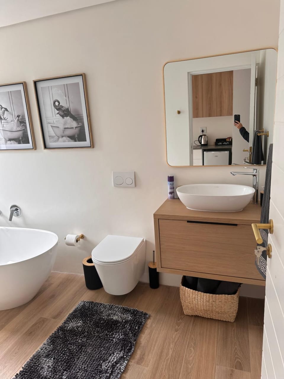 Toilet, Bathroom, Bath