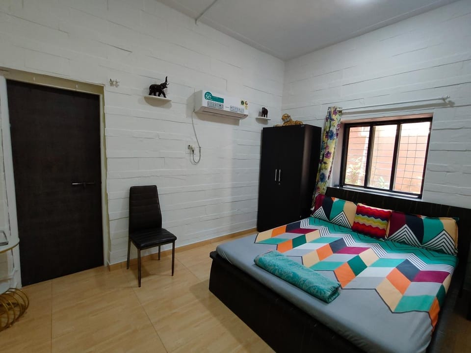 Bed, Bedroom, wardrobe