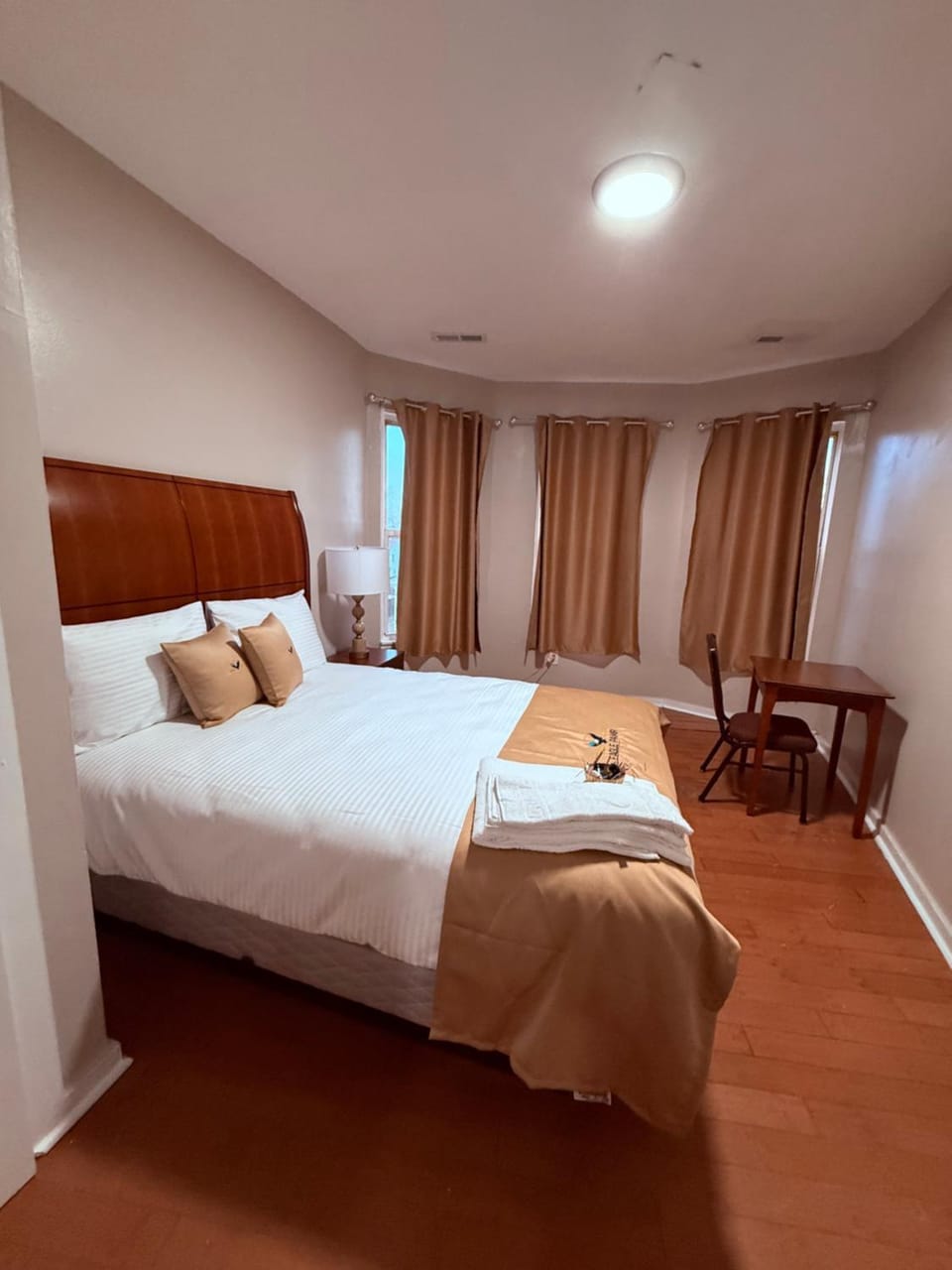 Photo of the whole room