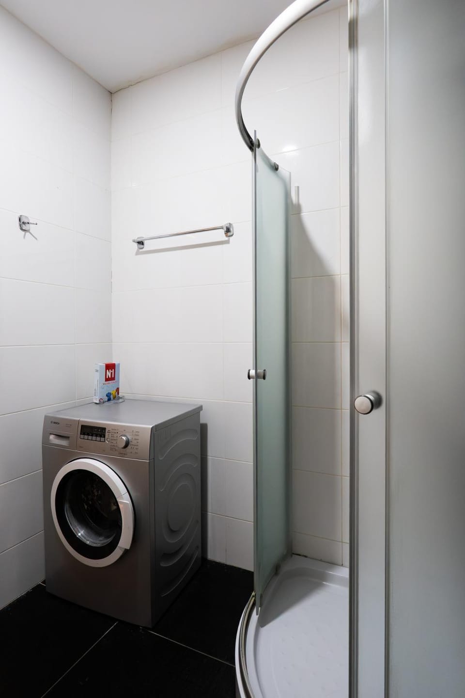 Shower, Bathroom, washing machine