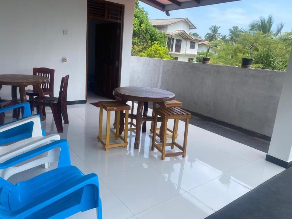 Balcony/Terrace, Balcony/Terrace, Seating area, Dining area