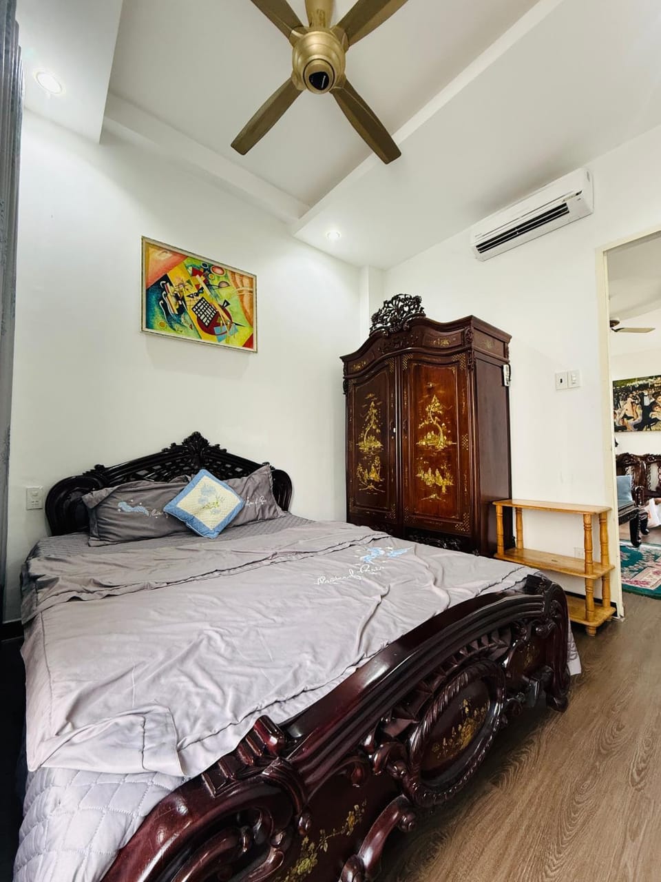 Bed, Bedroom