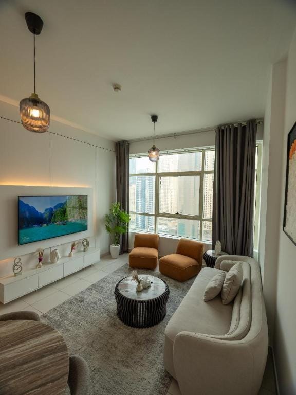 Wonderful 2bd with full marina view HIGH FLOOR Apartment in Dubai