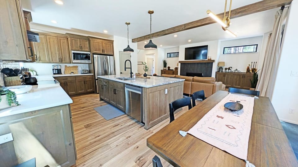 Pine Mountain 6 House in Sunriver