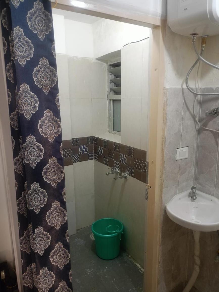 BLISS STAY 1 BHK Flat Fully Furnished Apartment in Delhi