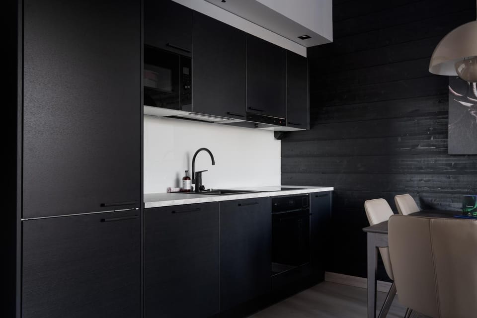 Coffee/tea facilities, dishwasher, heating, internet, microwave, oven, toaster, kitchen