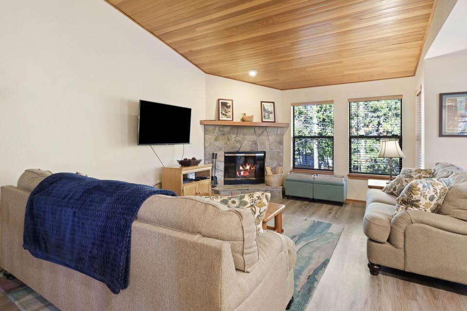 Fairway Village 25 House in Sunriver