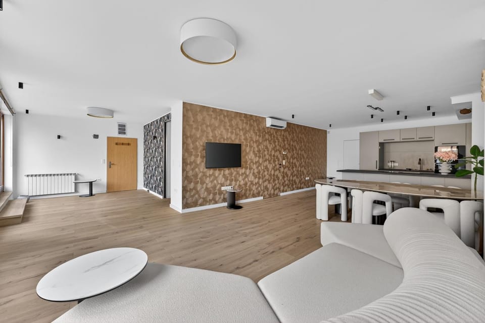 Living room, Dining area, kitchen