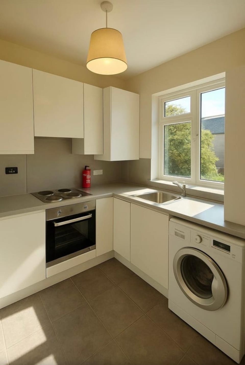 The Cozy House Bed and Breakfast in Luton