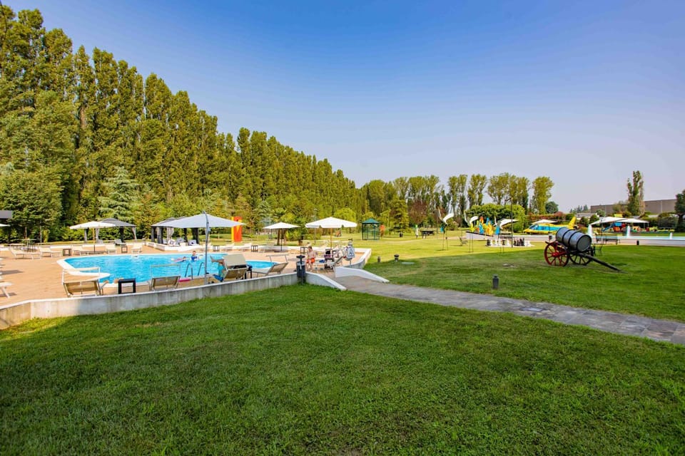 Natural landscape, Garden view, Pool view