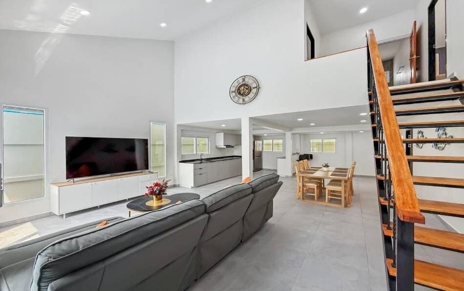 Sabai2 Newly build villa in pattaya 2km to walking street Villa in Pattaya City