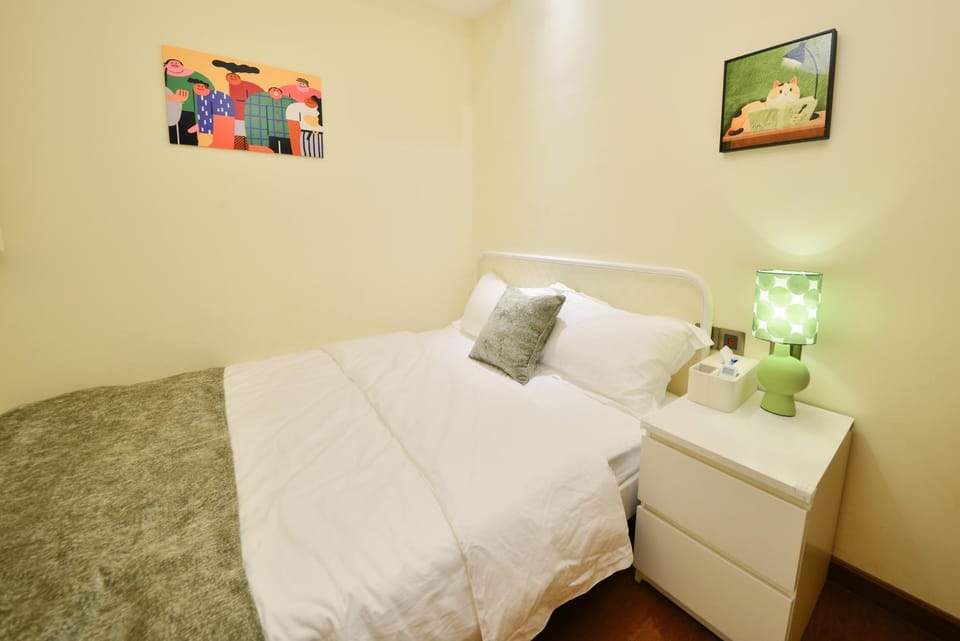 Extra-large, luxurious three-bedroom, two-bedroom apartment in Bantian, near Shenzhen North Huawei Tianan Cloud Valley Apartment in Shenzhen