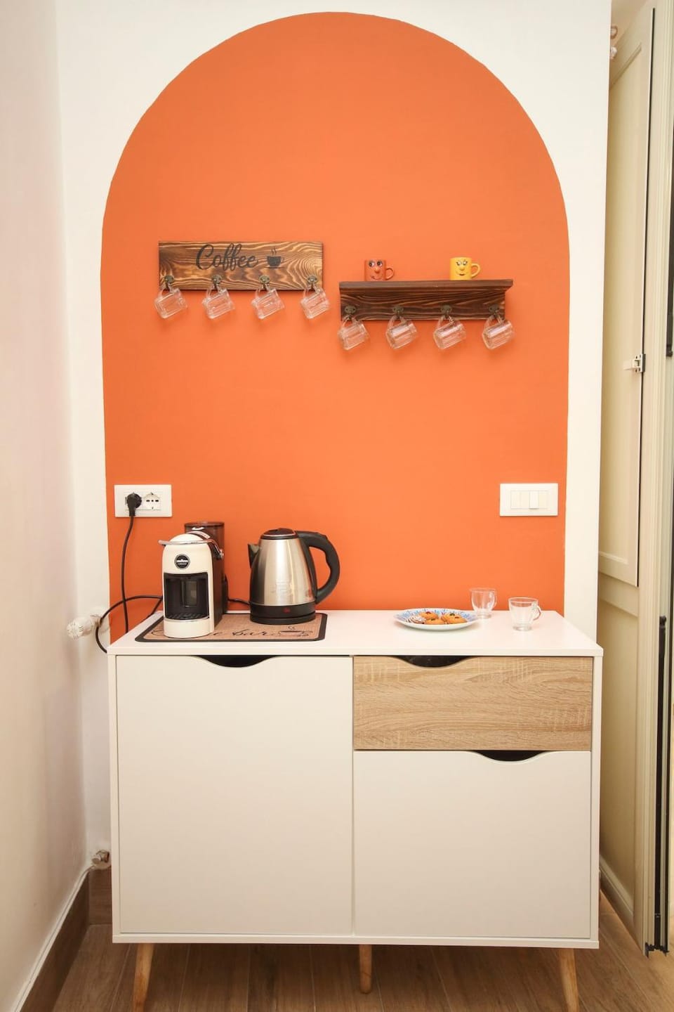 Coffee/tea facilities
