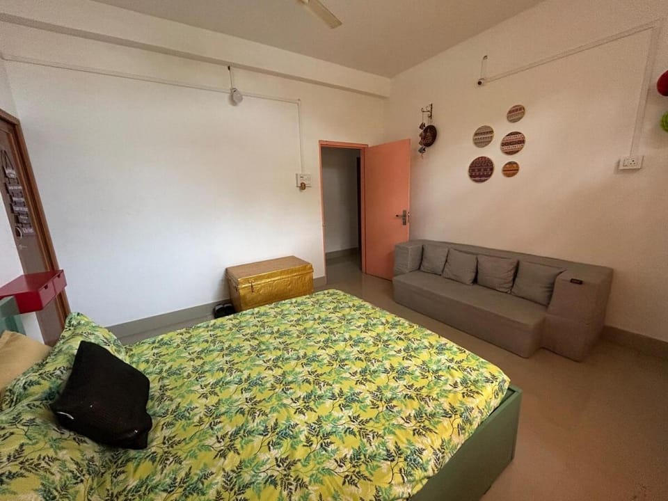 Not Hotel California Apartment in India