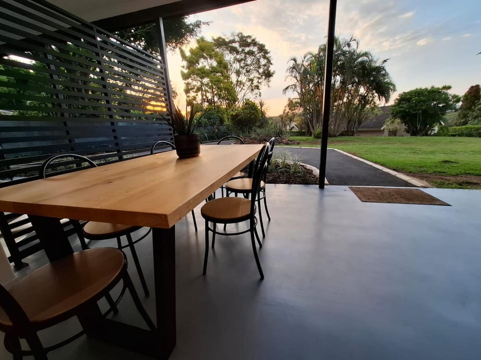 Dining area, Garden view