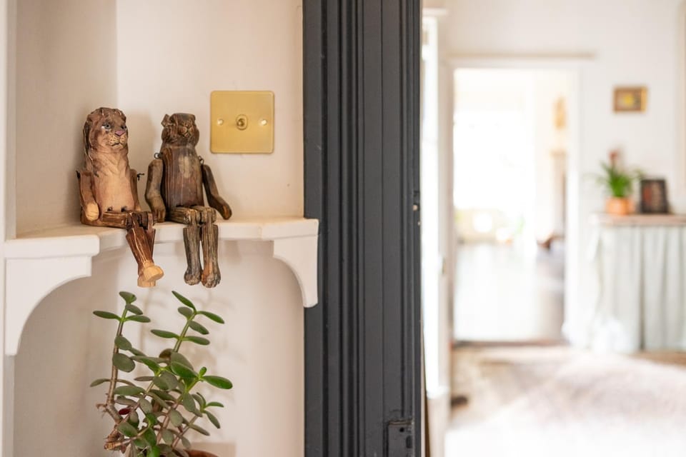 Stunning 8-Bedroom Home in Painswick House in Painswick
