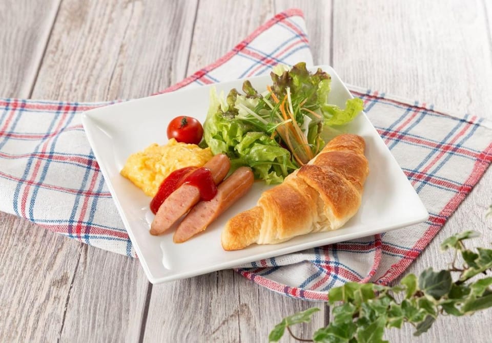 Breakfast