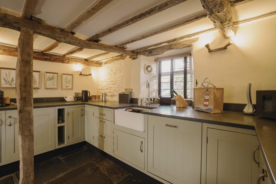 Stylish Country Cottage Nr Ambleside by LetMeStay House in Hawkshead