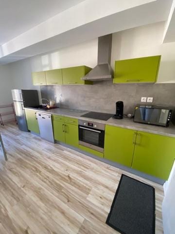 Appartement en plein centre de la Bourboule avec parking privé Apartment in Auvergne-Rhône-Alpes